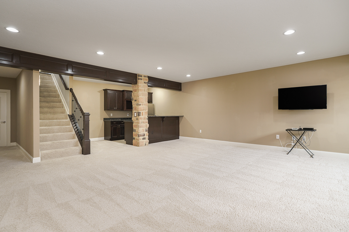 9307 Brolio Villa Dr-14