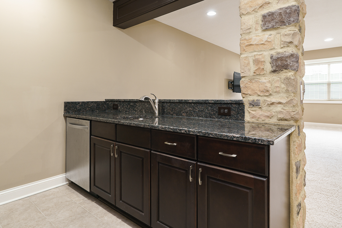 9307 Brolio Villa Dr-16