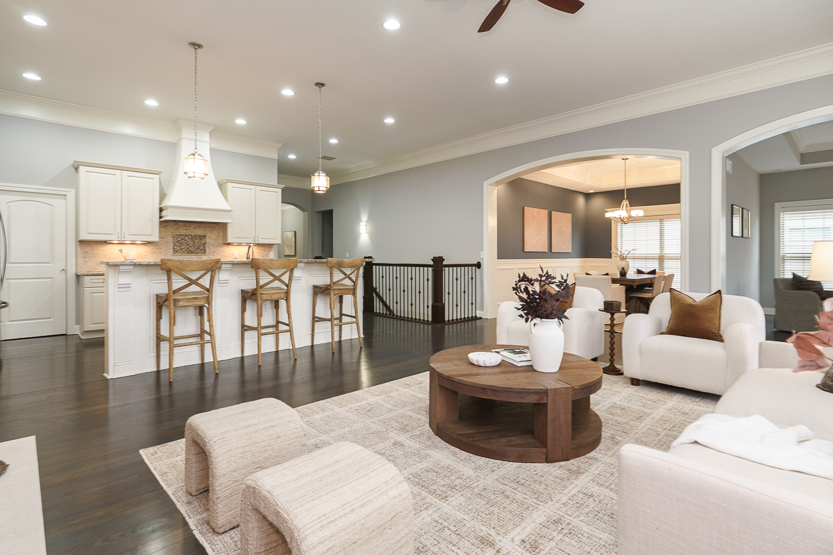 9307 Brolio Villa Dr-39