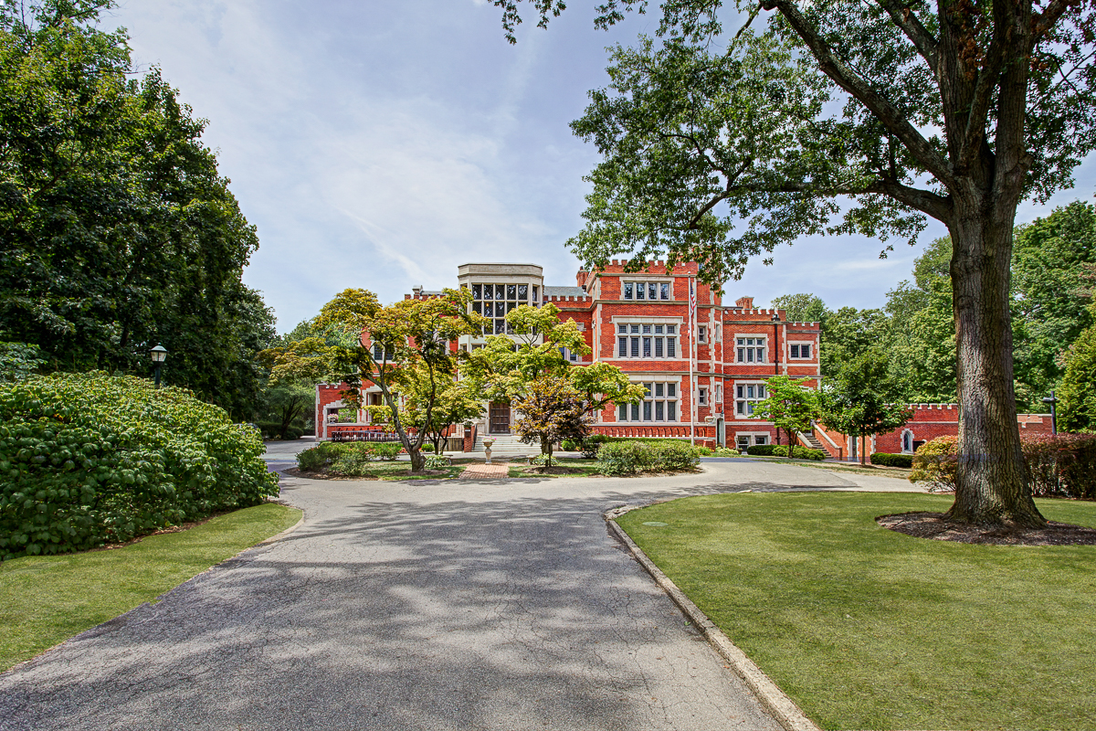 96 N Cassingham Rd-51