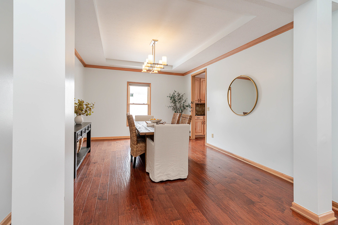 9800 Oxford Circle-20