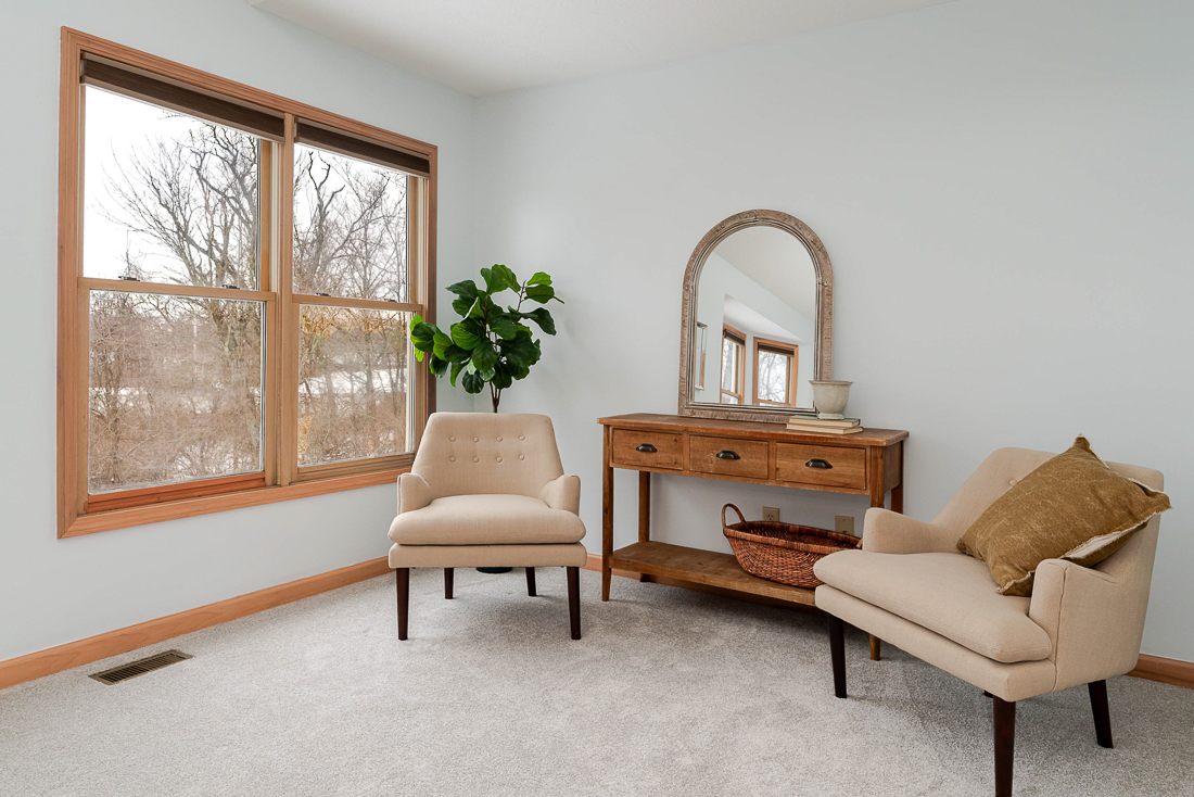 9800 Oxford Circle-36