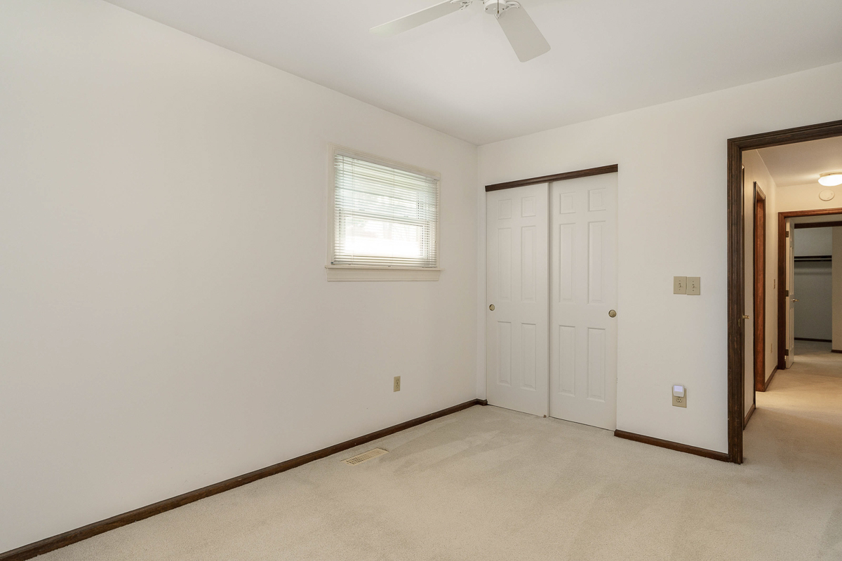988 Danvers Ave-46
