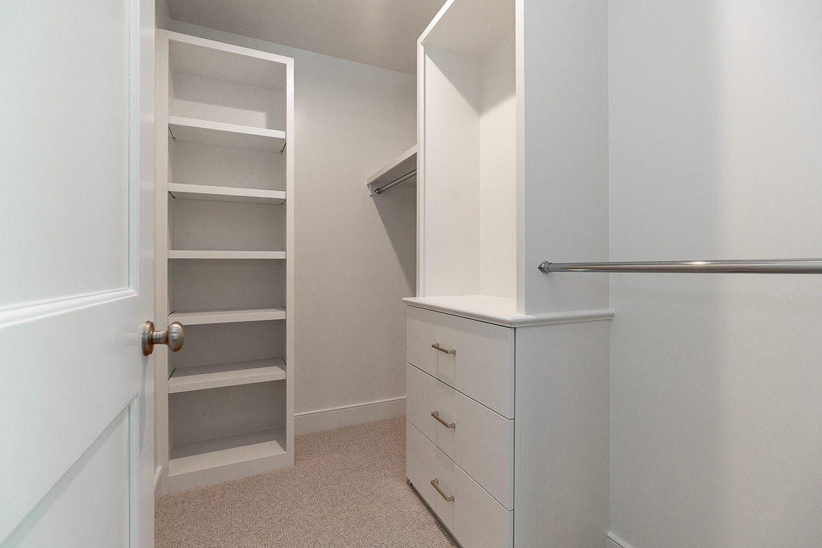 1565 Berkshire Rd.-76