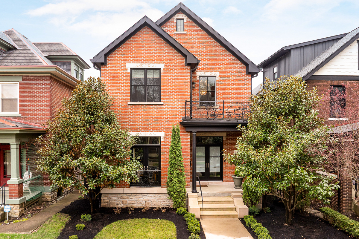 251 Deshler Ave EXT-1