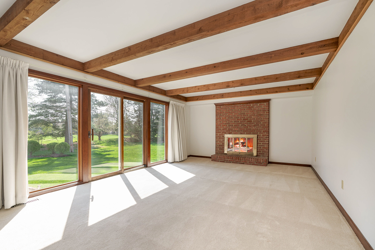 988 Danvers Ave-26