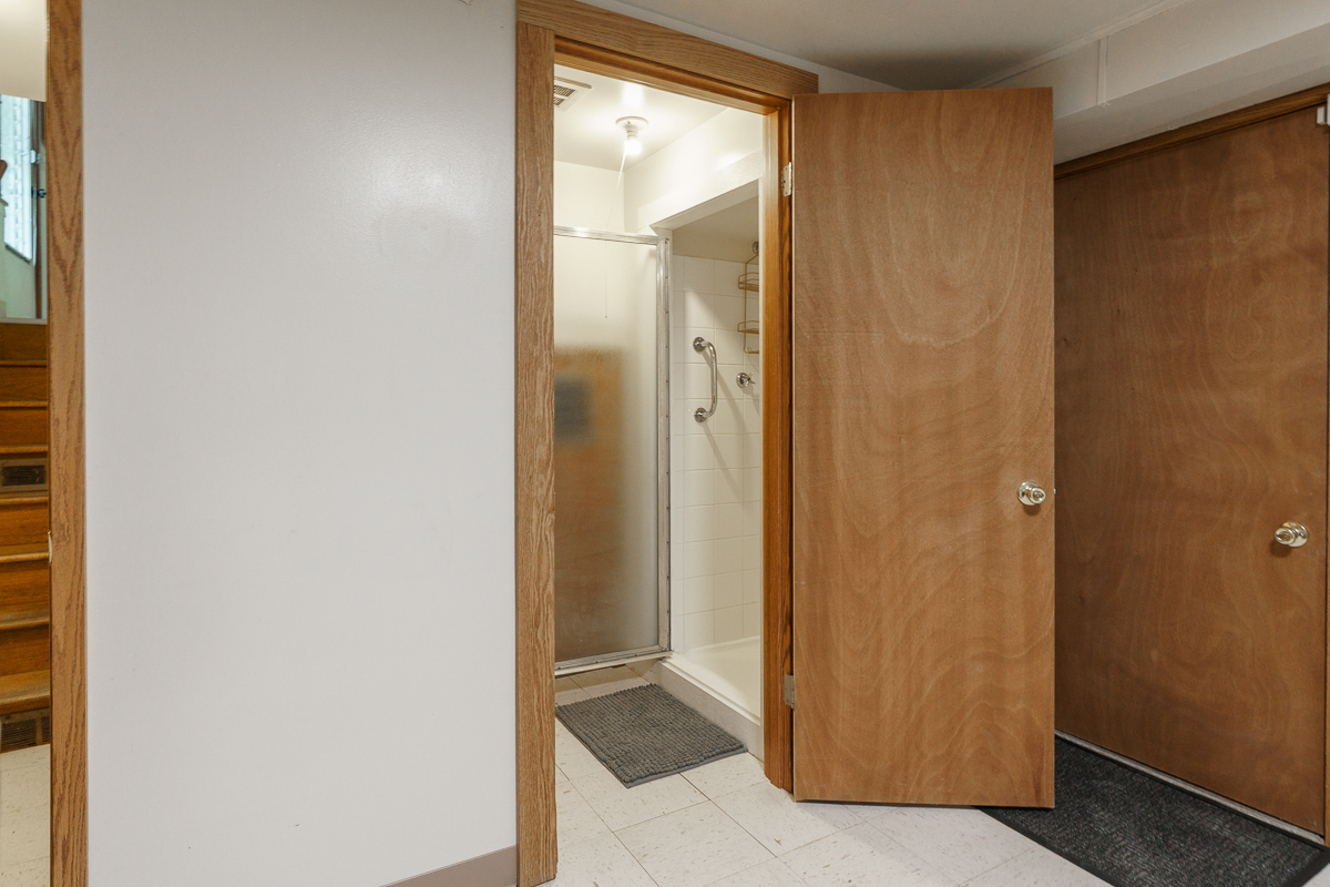 265 Erie Rd-Bathroom-1