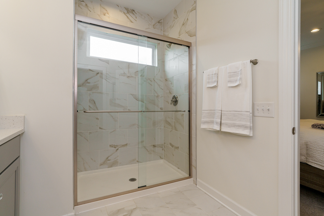 7652 Gateway Blvd --28