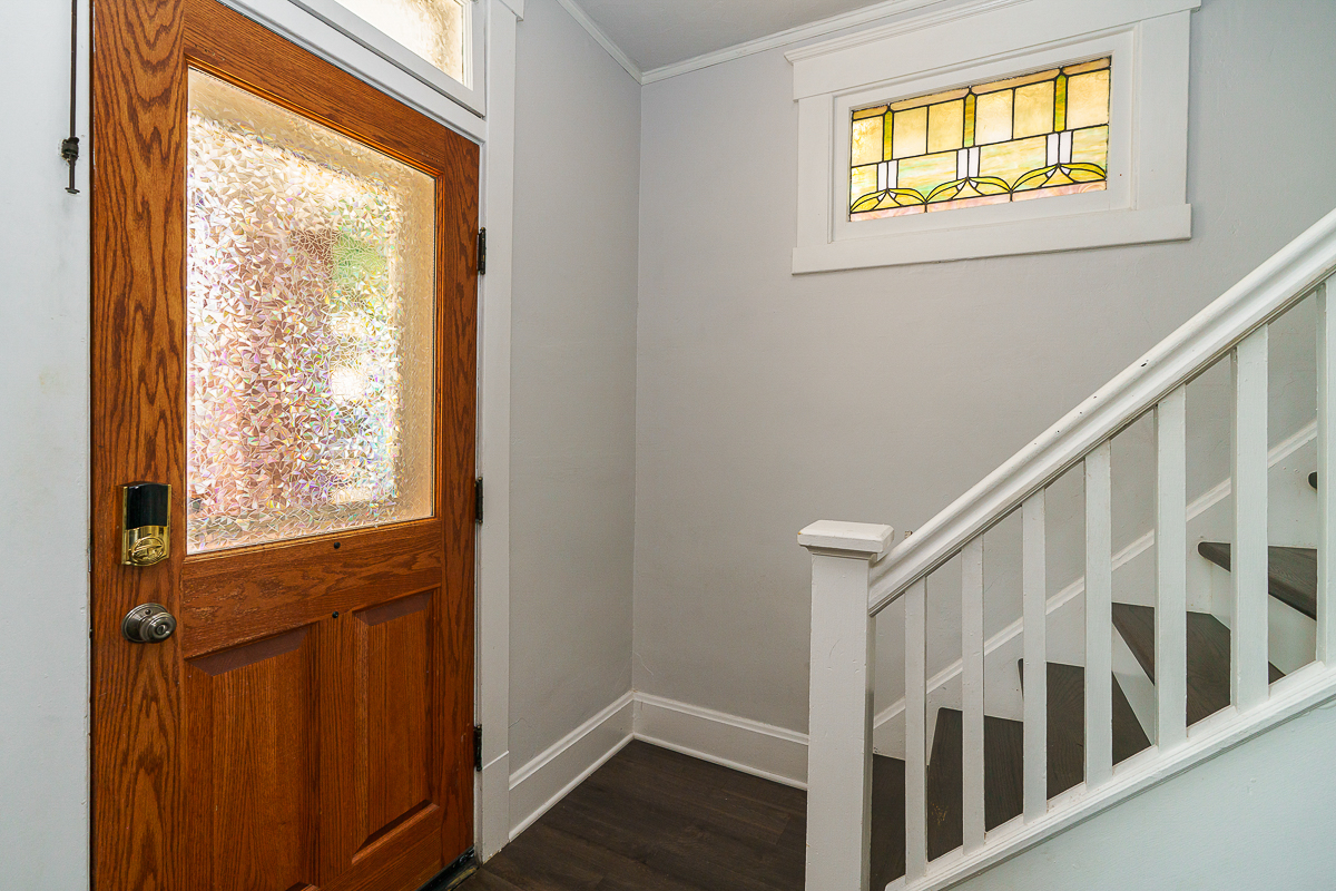 130 e Gates St.--20
