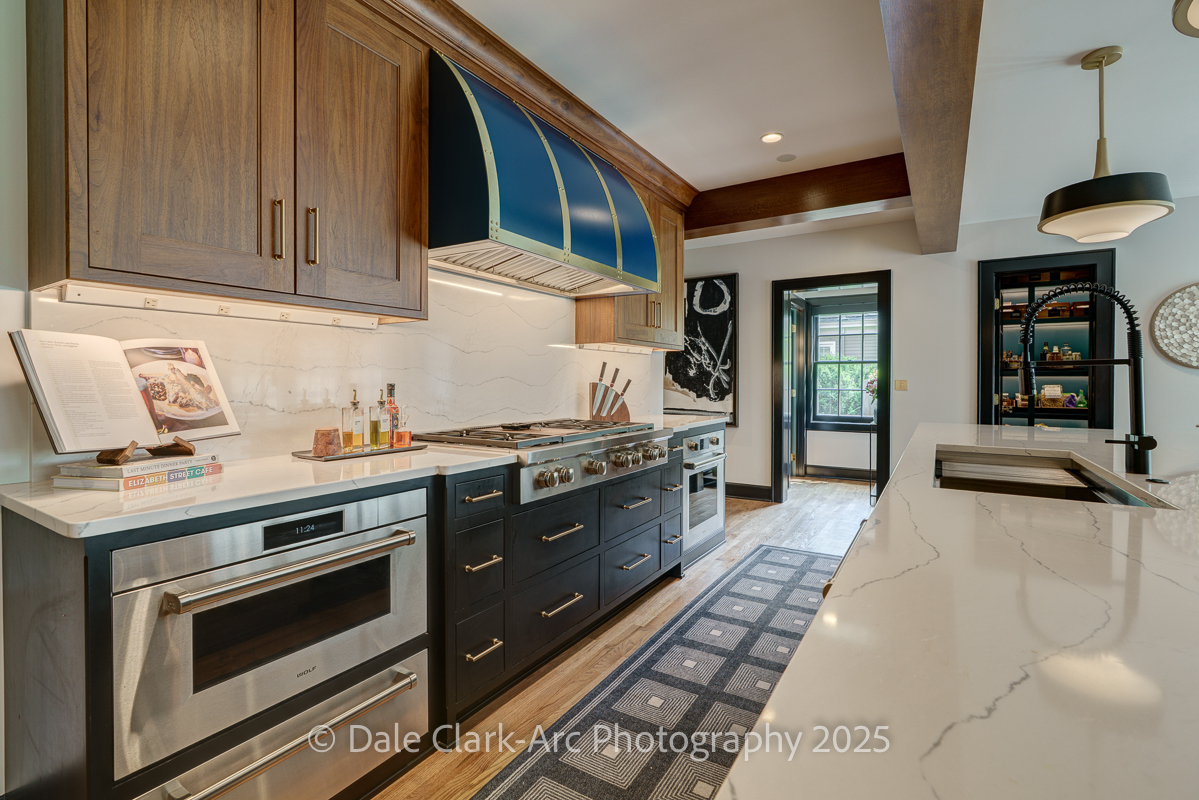 2099 Guilford Rd-14