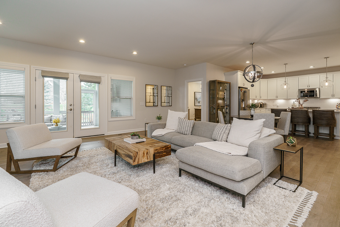 7678 Gateway Blvd-18