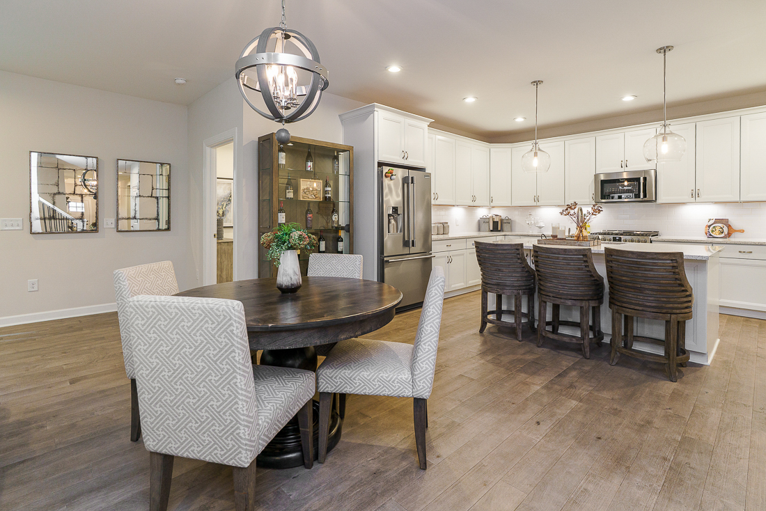 7678 Gateway Blvd-19