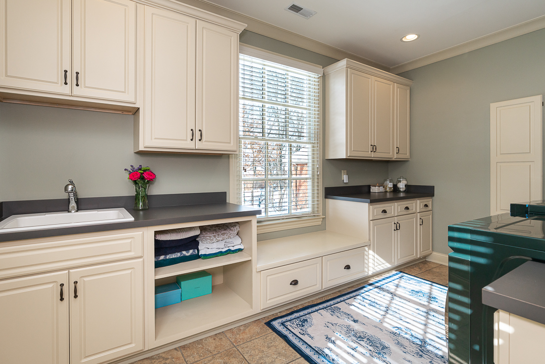 7286 Lambton Green N Interiors-60