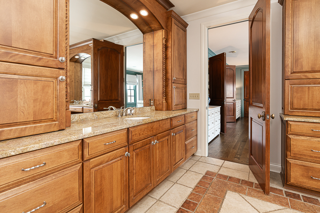 7286 Lambton Green N Interiors-72