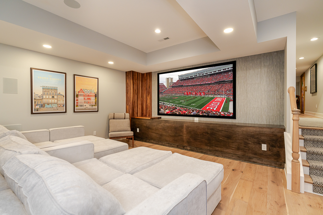 1968 N Devon Rd.-110