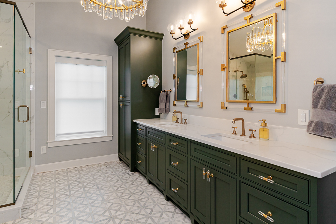 1968 N Devon Rd.-118