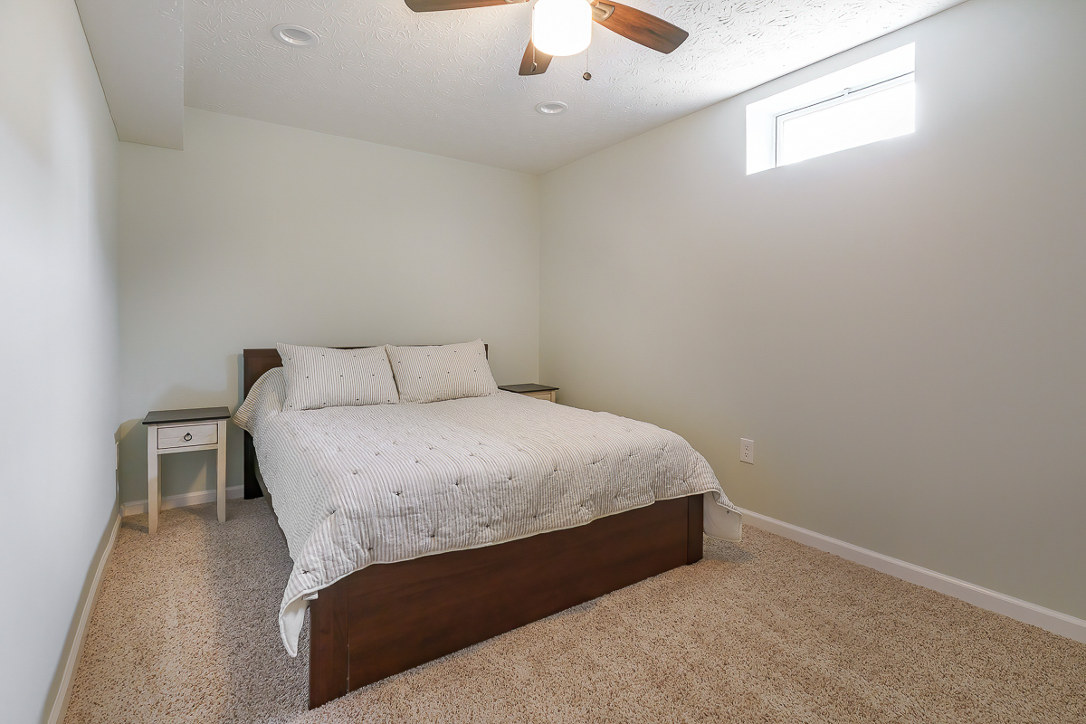797 Oakley -----20