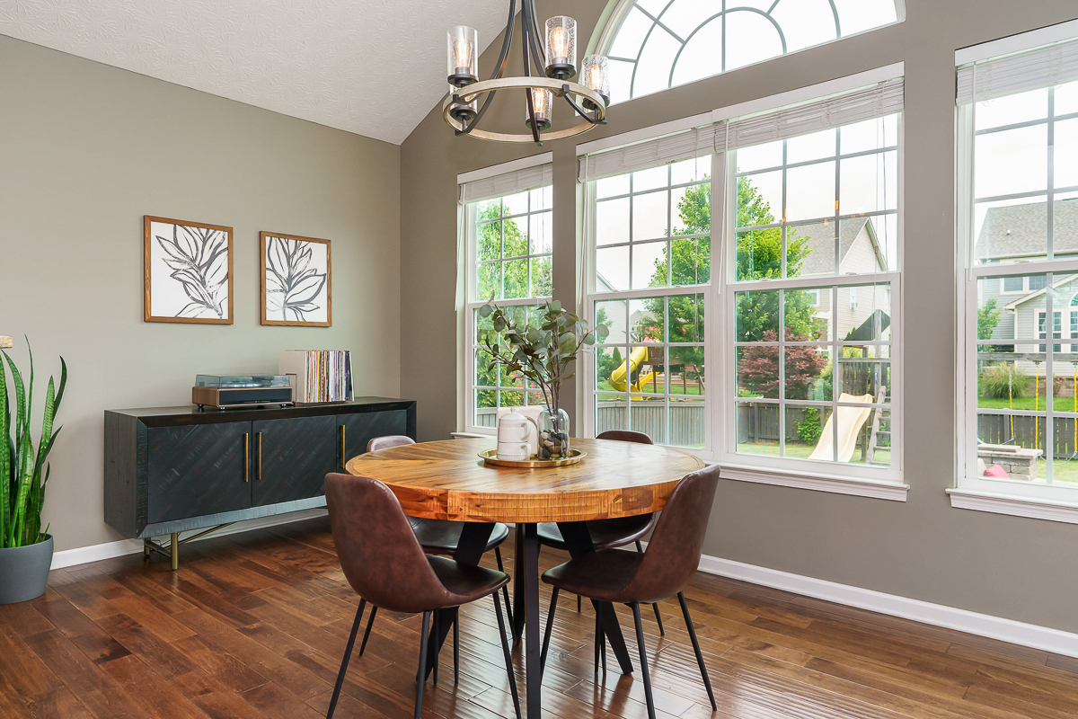 797 Oakley -----27