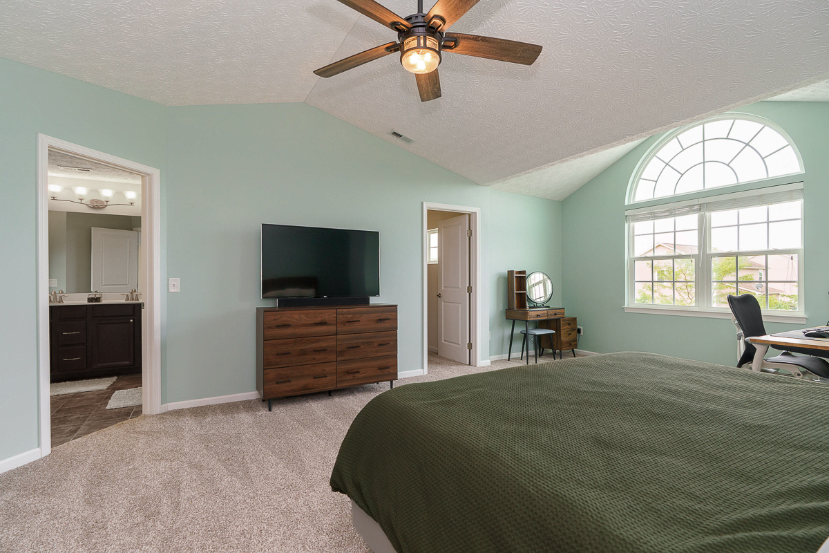 797 Oakley -----37