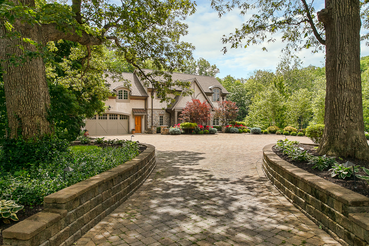8528 Price Hilliards Rd-38