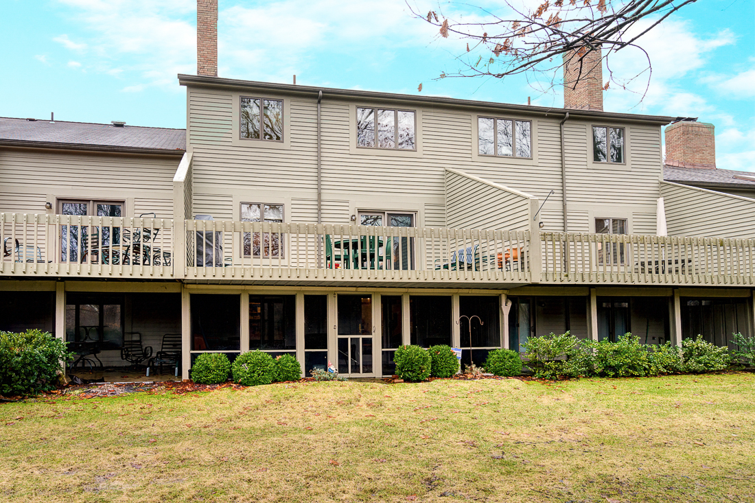 1114 Strathaven Dr North-6