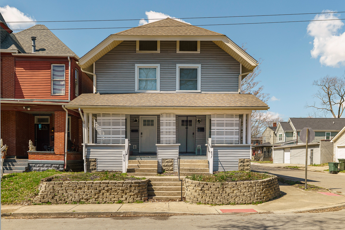 857-859 Wilson Ave-33